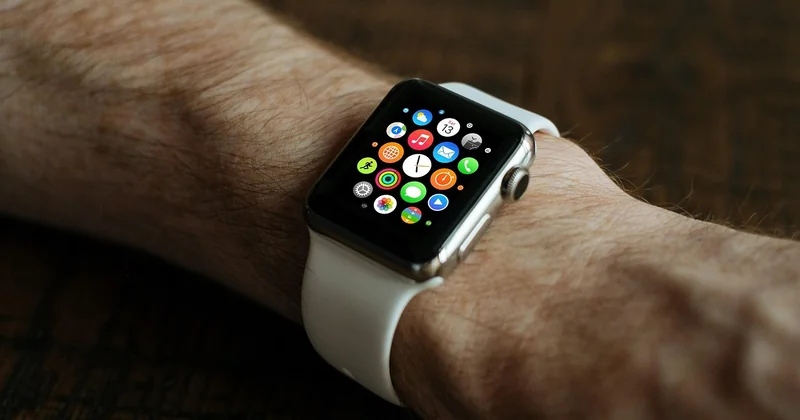 Montre connectée et suivi du cycle : un vrai usage, une vraie limite
